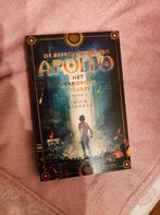 De beproeving van Apollo 1e boek Rick Rordan, Gelezen, Ophalen, Rick Riordan