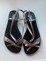 Sandalen, Ophalen of Verzenden, Zo goed als nieuw