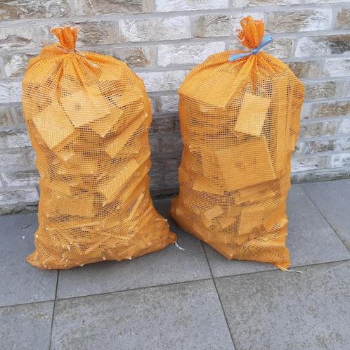 Aanmaakhout brandhout stookhout 10kg dennen 5, 75 €, Tuin en Terras, Brandhout, Ophalen