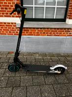 Elektrische step van xiaomi (mercedes editie), Fietsen en Brommers, Steps, Ophalen, Zo goed als nieuw, Elektrische step (E-scooter)