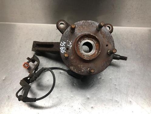 WIELNAAF VOOR Honda Civic (EP / EU) (01-2000/09-2005), Auto-onderdelen, Remmen en Aandrijving, Honda, Gebruikt