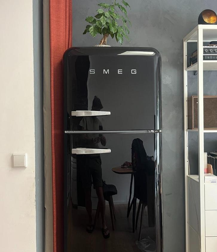 SMEG Koelkast Diepvries Combo - ZWART FAB Retro Design, Elektronische apparatuur, Koelkasten en IJskasten, Gebruikt, Met vriesvak