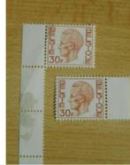 2 postzegels van 30F Koning Boudewijn, Verzenden, Postfris, Koninklijk huis