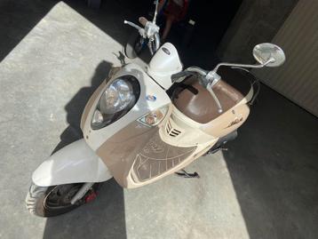 Sym -Myo, Mio, Classe B (45 km/h), Enlèvement, Utilisé