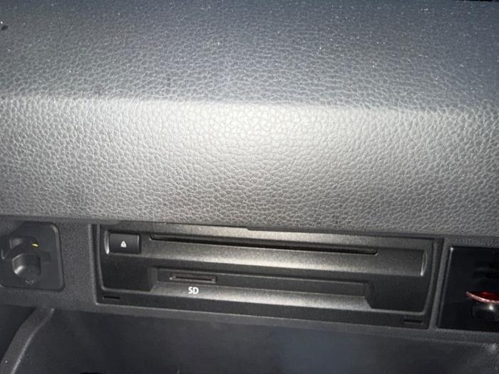 Navigatie Module van een Volkswagen Polo, Auto-onderdelen, Elektronica en Kabels, Volkswagen, Gebruikt, 3 maanden garantie, Ophalen of Verzenden