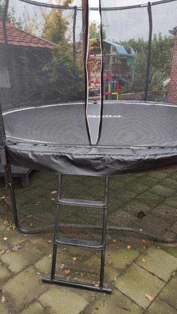 Professionele Salta premium black trampoline 3.96m doorsnede beschikbaar voor biedingen