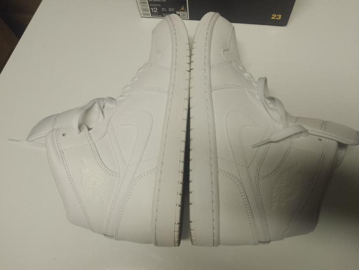 air jordan 1 mid white maat 46 model '23 als nieuw!, Kleding | Heren, Schoenen, Zo goed als nieuw, Sneakers, Wit, Ophalen of Verzenden