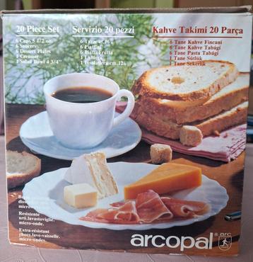 Servies koffieservies beschikbaar voor biedingen