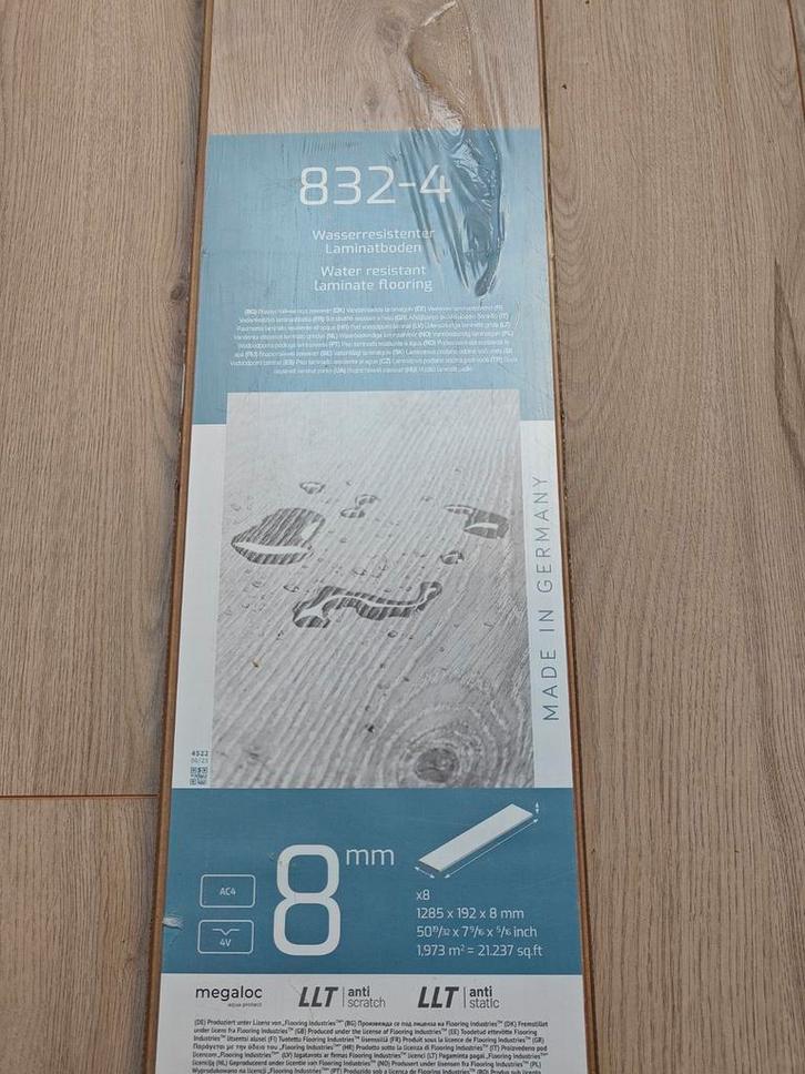 Laminaat 8mm – +- 12m², Doe-het-zelf en Bouw, Vloerdelen en Plavuizen, Nieuw, Laminaat, Ophalen