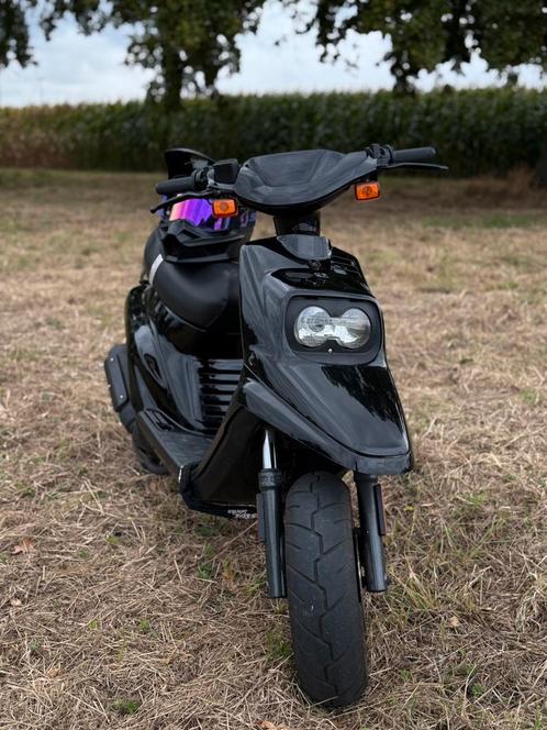 Booster MBK ((B KLASSE)) + onderdelen, Fietsen en Brommers, Scooters | Yamaha, Zo goed als nieuw, Overige modellen, Klasse B (45 km/u)