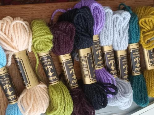 Borduurwol Anchor / DMC: 100 % Zuivere tapisserie wol, Hobby en Vrije tijd, Borduren en Borduurmachines, Nieuw, Borduurgaren of Zijde