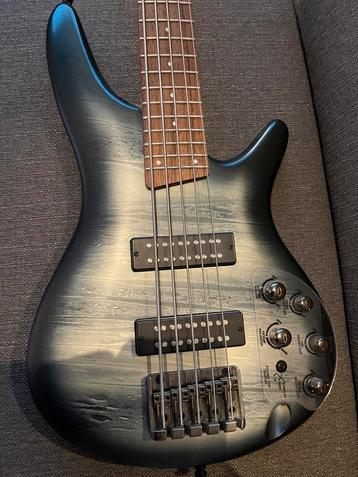 Electrische basgitaar Ibanez SR305E (5-string) beschikbaar voor biedingen