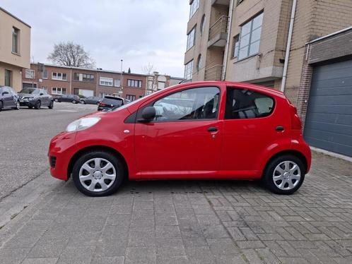 Peugeot 107 Benzine 1.0 // Met Keuring !!, Auto's, Peugeot, Particulier, Benzine, Euro 5, Stadsauto, Handgeschakeld, Stof, Ophalen
