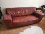 donkerrode lederen sofa, 'mooi  versleten'., Ophalen of Verzenden, Gebruikt