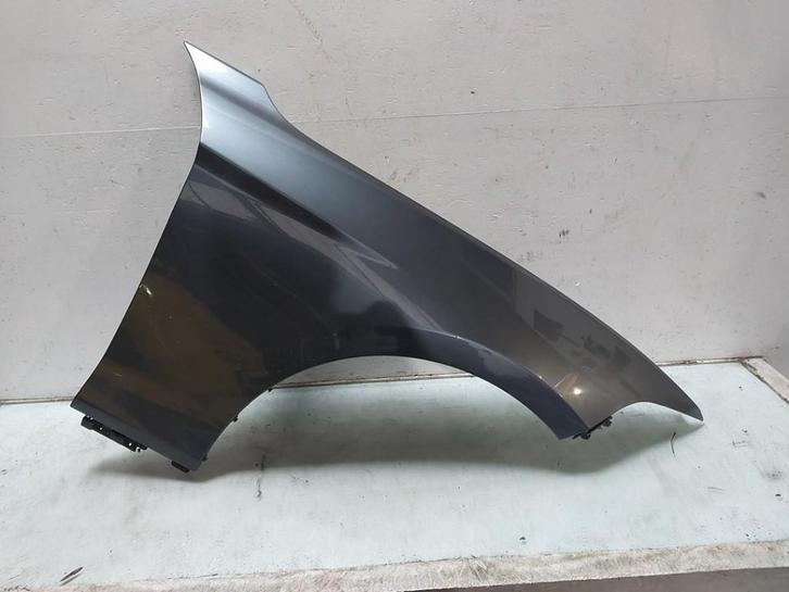 SPATBORD RECHTS VOOR BMW 1 serie (F20) (01-2010/06-2019), Auto-onderdelen, Carrosserie, Spatbord, BMW, Voor, Rechts, Gebruikt