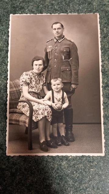 WW2 Lot van 400 foto's beschikbaar voor biedingen