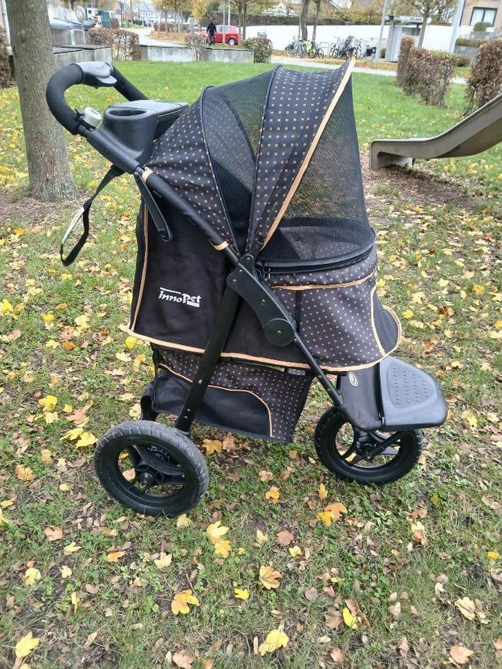 Poussette chien INNOPET état neuf, Dieren en Toebehoren, Honden-accessoires, Zo goed als nieuw, Ophalen of Verzenden