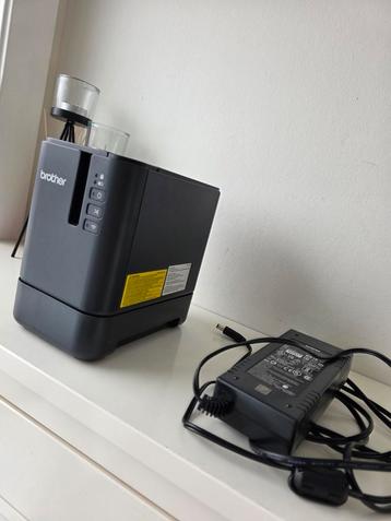 Brother PT-P900WC – Professionele Labelprinter met Wi-Fi beschikbaar voor biedingen