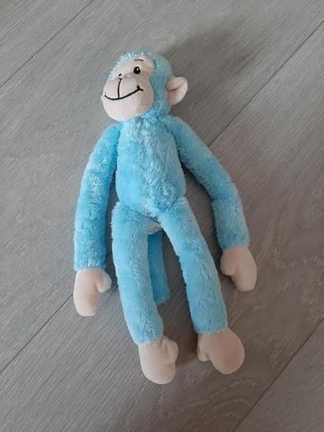 Blauw aapje beschikbaar voor biedingen