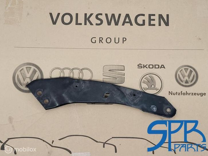 Koplamplijst rechts Golf 6 VI 5K0806930B LIJST STEUN KOPLAMP, Auto-onderdelen, Carrosserie, Volkswagen, Gebruikt, Ophalen of Verzenden