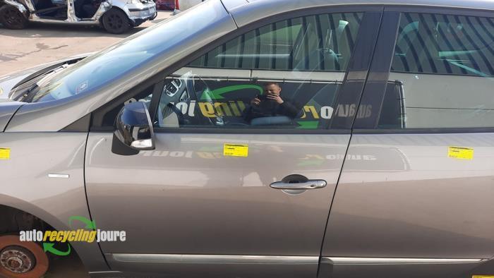 Portière 4portes avant gauche d'un Renault Grand Scenic (TE, Autos : Pièces & Accessoires, Carrosserie & Tôlerie, Porte, Renault