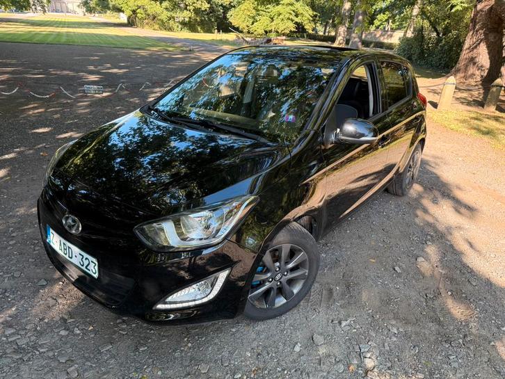 Hyundai i20 1.1 CRDi 2014 Led Toit ouvrant cuir Euro 5B, Autos, Hyundai, Particulier, Achat, i20, ABS, Airbags, Air conditionné