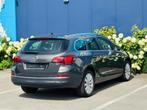 Opel Astra 1.4i  2016  230.000km carnet d’entretien complet, Auto's, Opel, 4 cilinders, Leder en Stof, Bedrijf, 145 g/km