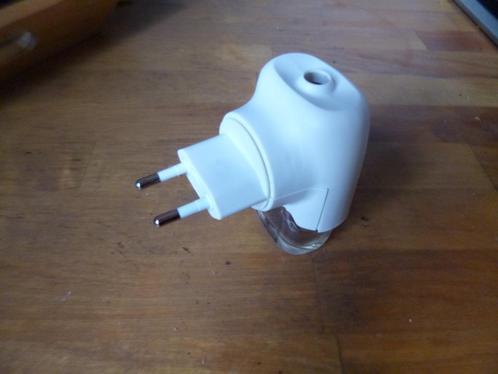 Anti muggen verdamper - antimuggenapparaat - Baygon., Huis en Inrichting, Overige Huis en Inrichting, Nieuw, Ophalen of Verzenden