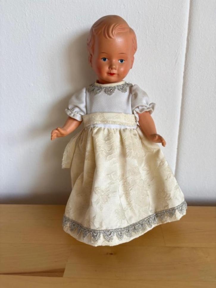 antieke poppen, Verzamelen, Poppen, Zo goed als nieuw, Pop, Levensecht of Reborn, Ophalen of Verzenden