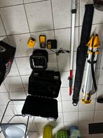 Bouwlaser dewalt nieuwprijs 950€ met statief +  laserstok, Doe-het-zelf en Bouw, Ophalen of Verzenden, Zo goed als nieuw