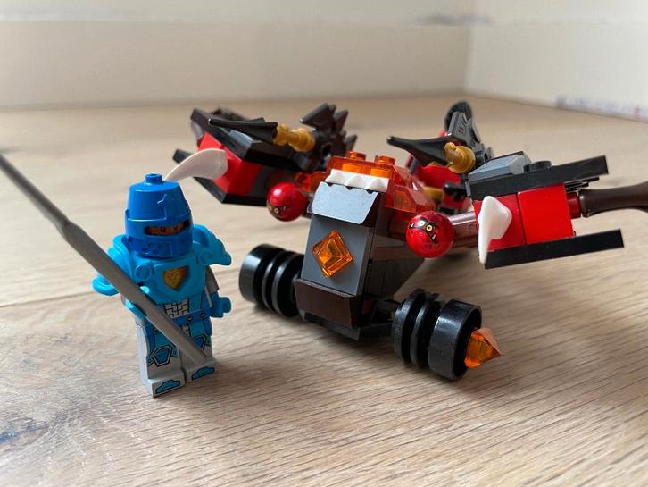 Lego Nexo Knights - De Globwerper (70318), Kinderen en Baby's, Speelgoed | Duplo en Lego, Zo goed als nieuw, Lego, Complete set