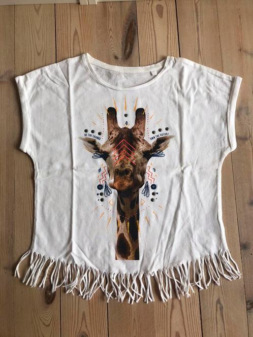 Witte t-shirt met giraf-print, maat 134-140, Kinderen en Baby's, Kinderkleding | Maat 134, Zo goed als nieuw, Meisje, Shirt of Longsleeve