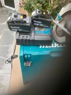 Zaagmachine Makita op batterijen, Ophalen, Zo goed als nieuw