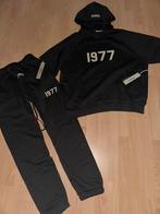 1977 Essentials trainingspak, Kleding | Heren, Sportkleding, Essential, Maat 48/50 (M), Zwart, Wandelen of Outdoor