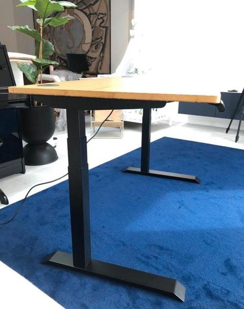 Elektrische ergonomische bureaus bamboe  merk Siirra, Huis en Inrichting, Bureaus, Nieuw, Bureau, Elektrisch, In hoogte verstelbaar
