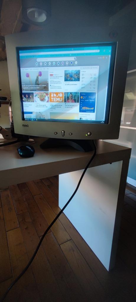 Écran CRT MAG Innovision PF770 – Parfait État – 1999, Computers en Software, Monitoren, Zo goed als nieuw, 60 Hz of minder, VGA
