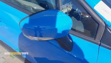 Buitenspiegel rechts van een Renault Clio beschikbaar voor biedingen