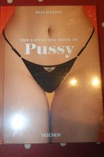 The little big book of pussy         18+, Boeken, Kunst en Cultuur | Fotografie en Design, Fotografen, Ophalen of Verzenden, Zo goed als nieuw
