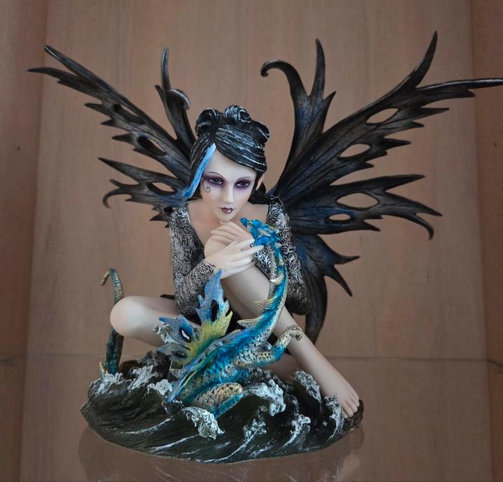 Elf met draak, Verzamelen, Beelden en Beeldjes, Ophalen of Verzenden