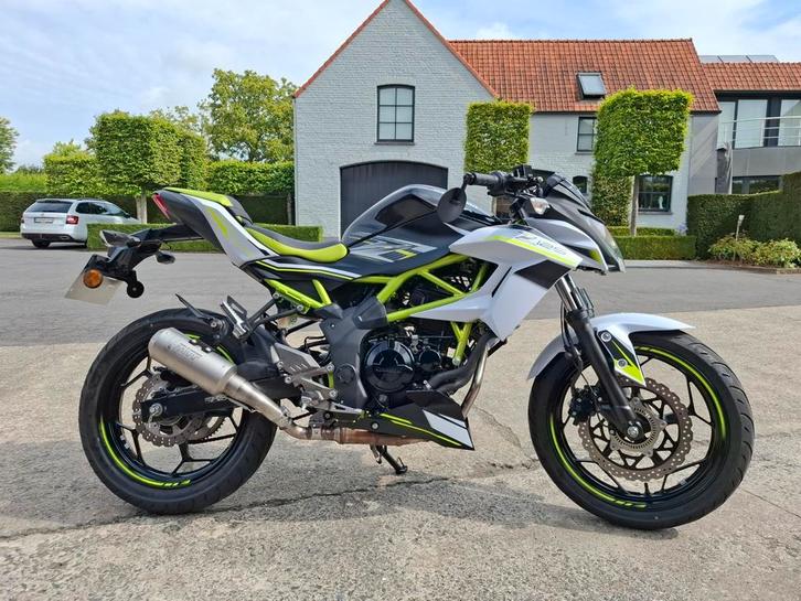 Kawasaki Z125 van 2021 6500 km  Autorijbewijs, Motoren, Motoren | Kawasaki, Particulier, Naked bike, 11 kW of minder, 1 cilinder
