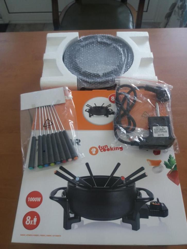 TRISTAR FONDUESTEL voor 8 personen NIEUW, Elektronische apparatuur, Fonduesets, Nieuw, Fondueset, Elektrisch, Ophalen