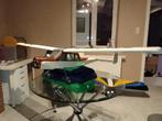 Vliegtuig in Cessna-stijl?, Ophalen, Zo goed als nieuw
