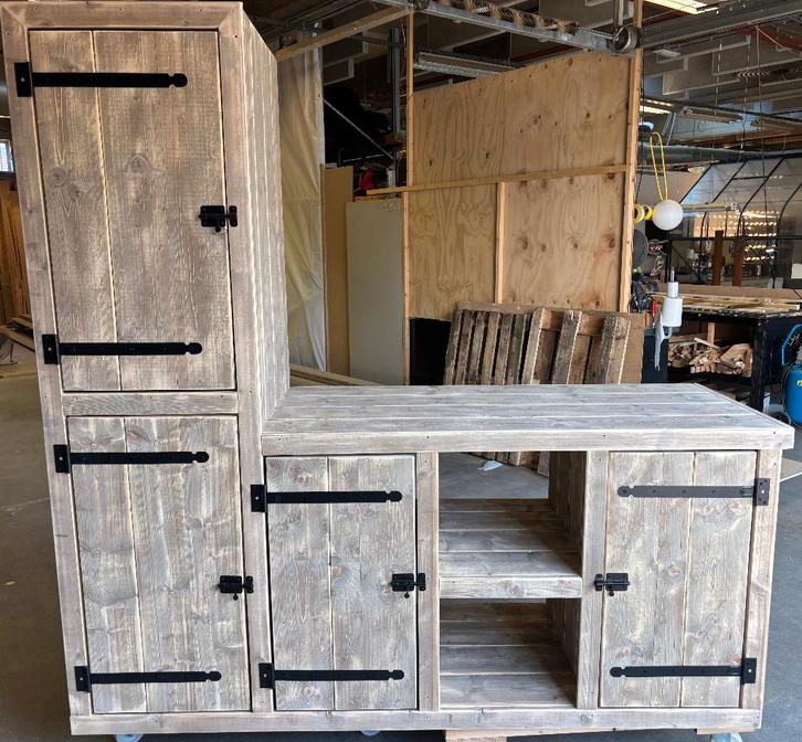 Uniek BBQ meubel voor kamado van steigerhout of douglashout, Tuin en Terras, Houtskoolbarbecues, Nieuw, Ophalen