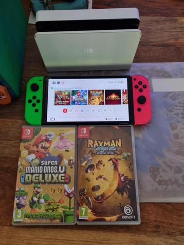 Nintendo switch oled met 2 games beschikbaar voor biedingen