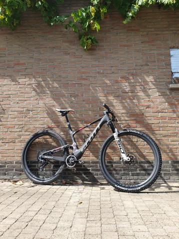 SCOTT Spark RC World Cup EVO Bike Medium beschikbaar voor biedingen