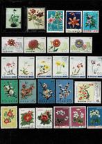AZIË NOORD KOREA BLOEMEN PLANTEN 50 POSTZEGELS GESTEMPELD, Postzegels en Munten, Verzenden, Gestempeld