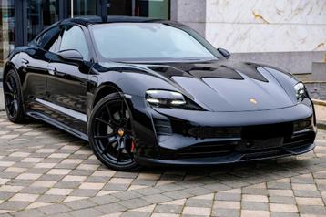 Porsche Taycan GTS BTWwagen BOSE Pano Camera Sport Chrono beschikbaar voor biedingen