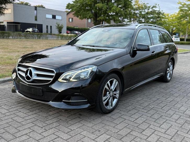 Mercedes E200 d. Facelift    in showroom staat, Auto's, Mercedes-Benz, Bedrijf, Te koop, E-Klasse, Diesel, Automaat, Ophalen