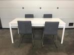 (11) Uitschuifbare witte tafel met 4 stoelen, Enlèvement, Comme neuf