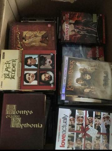 Lot 300 dvd’s films + extra boxsets + extra series beschikbaar voor biedingen
